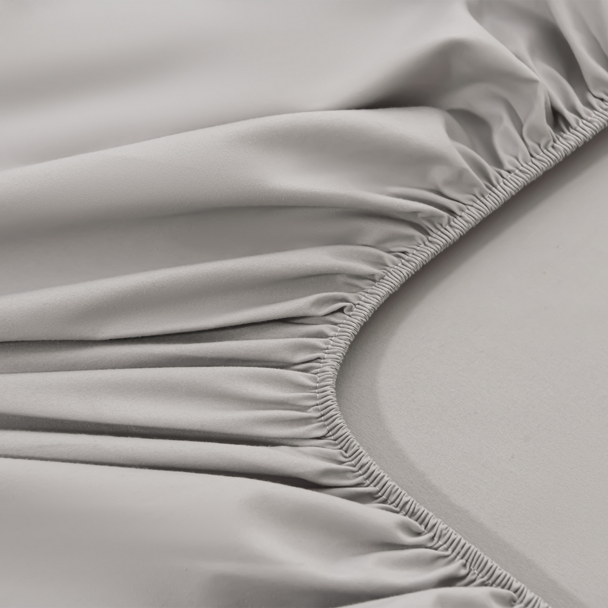 91家纺网 家纺一手货源 找家纺 预言家纺 2026新款水洗冰丝床笠款夏被四件套空调被跨境外贸床笠款 慕斯银灰