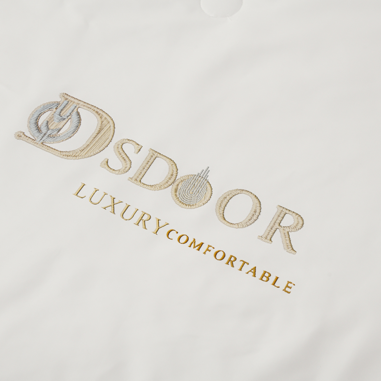 91家纺网 家纺一手货源 找家纺 预言家纺 2026新款水洗冰丝床笠款夏被四件套空调被跨境外贸床笠款 慕斯珍珠白