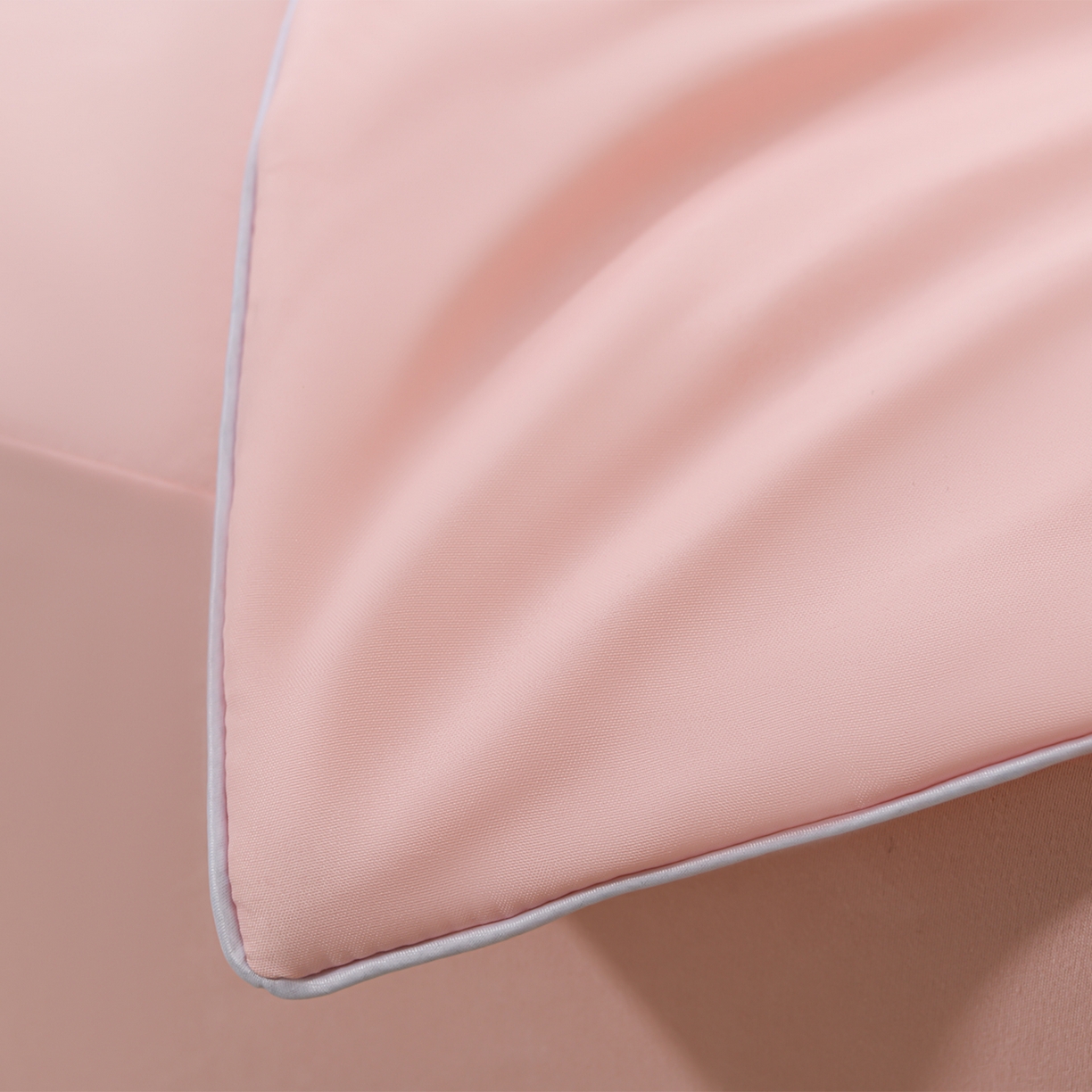 91家纺网 家纺一手货源 找家纺 预言家纺 2026新款水洗冰丝床笠款夏被四件套空调被跨境外贸床笠款 慕斯粉