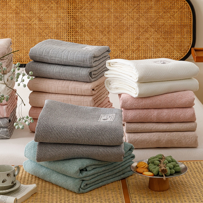 91家纺网 家纺一手货源 找家纺 （总）悦然毛巾被 2026新款素色提花全棉三层纱盖毯毛巾被A类休闲毯