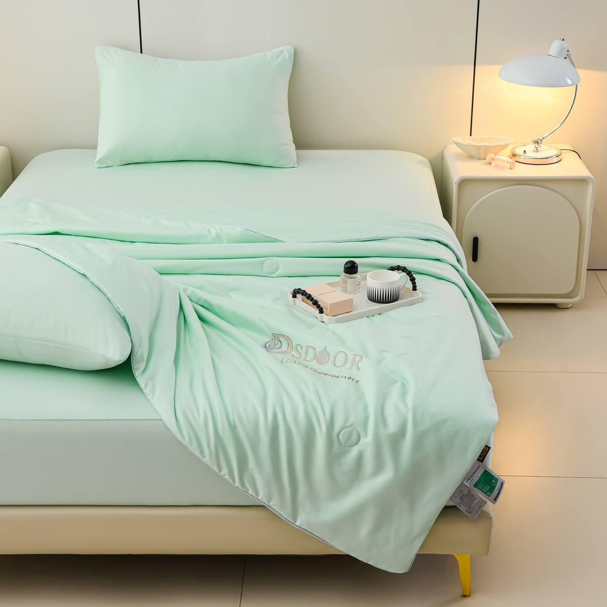 91家纺网 家纺一手货源 找家纺 预言家纺 2026新款水洗冰丝床笠款夏被四件套空调被跨境外贸床笠款 慕斯水绿