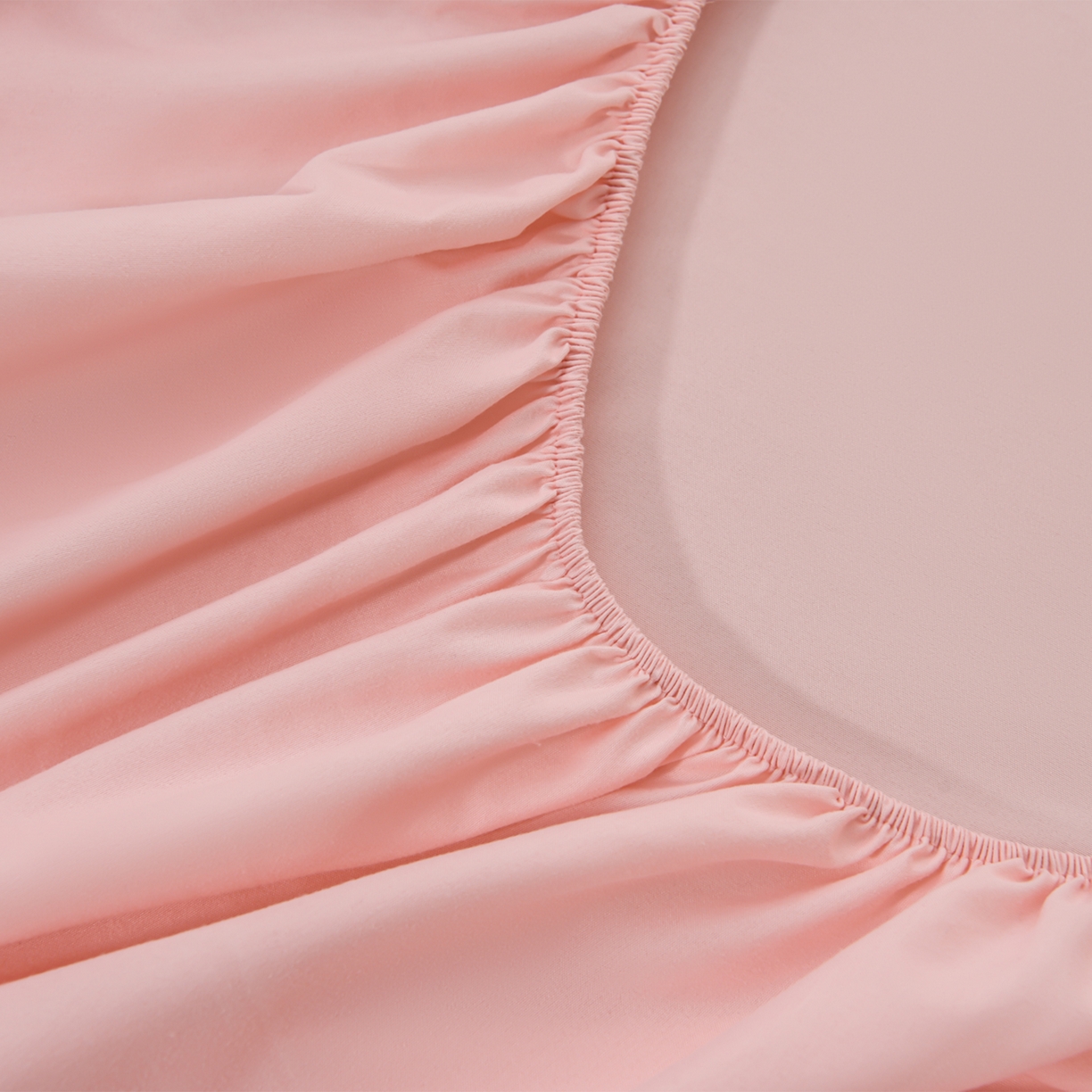 91家纺网 家纺一手货源 找家纺 预言家纺 2026新款水洗冰丝床笠款夏被四件套空调被跨境外贸床笠款 慕斯粉