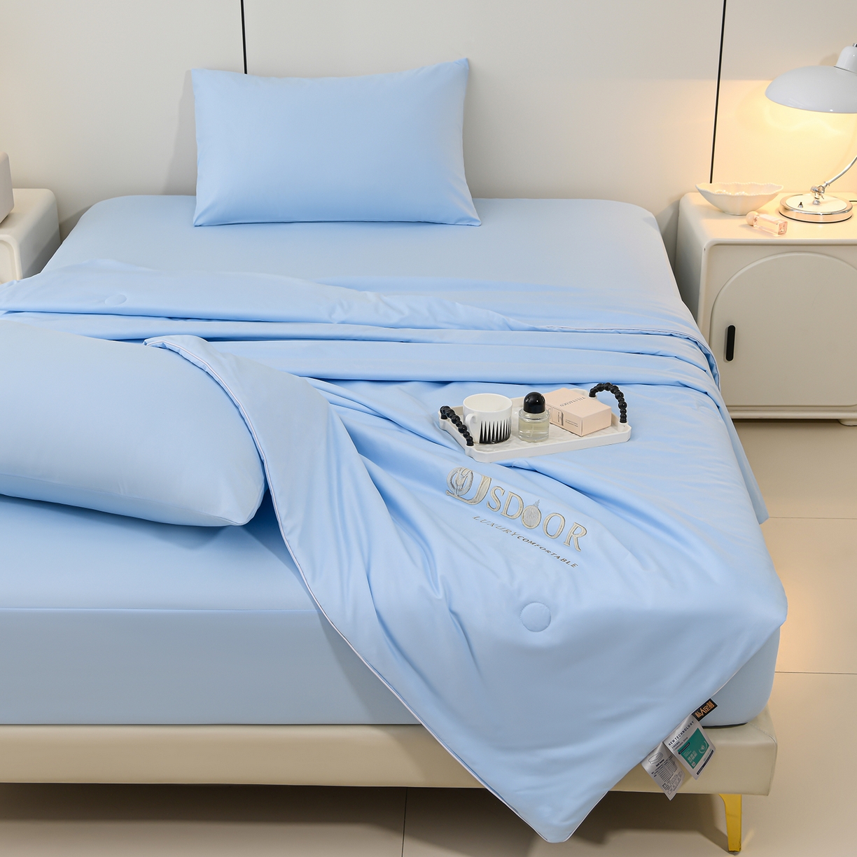 91家纺网 家纺一手货源 找家纺 预言家纺 2026新款水洗冰丝床笠款夏被四件套空调被跨境外贸床笠款 慕斯星空蓝