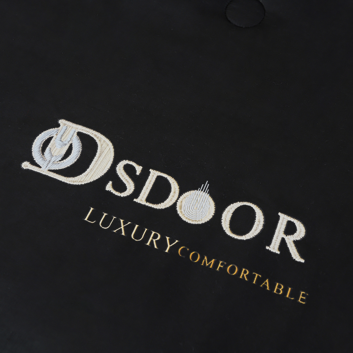 91家纺网 家纺一手货源 找家纺 预言家纺 2026新款水洗冰丝床笠款夏被四件套空调被跨境外贸床笠款 慕斯黑