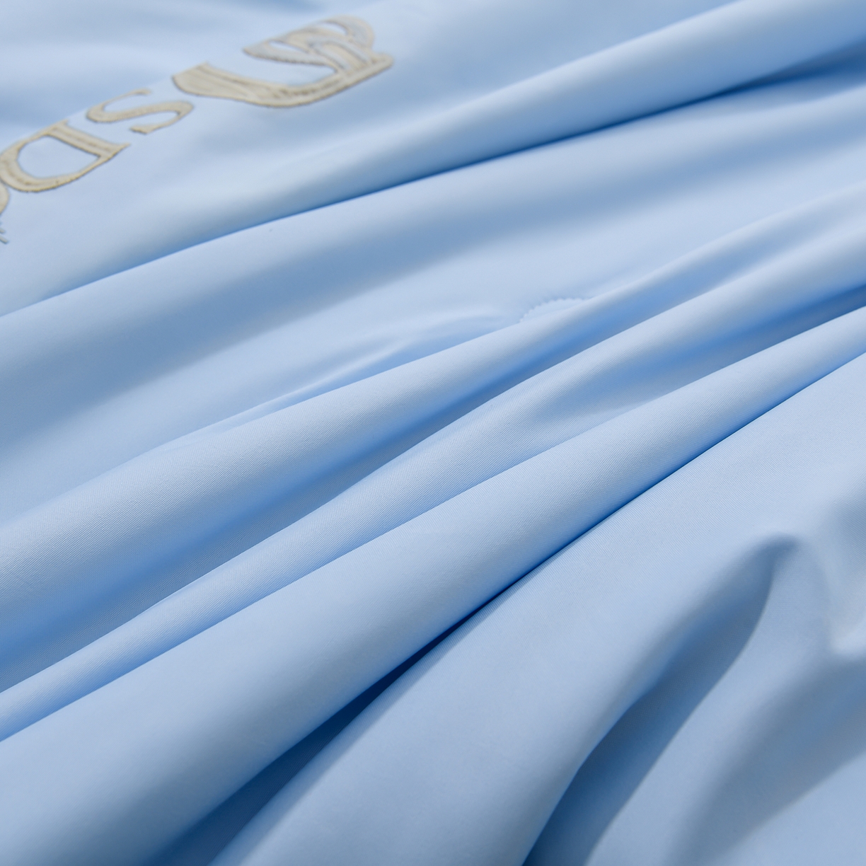 91家纺网 家纺一手货源 找家纺 预言家纺 2026新款水洗冰丝床笠款夏被四件套空调被跨境外贸床笠款 慕斯星空蓝