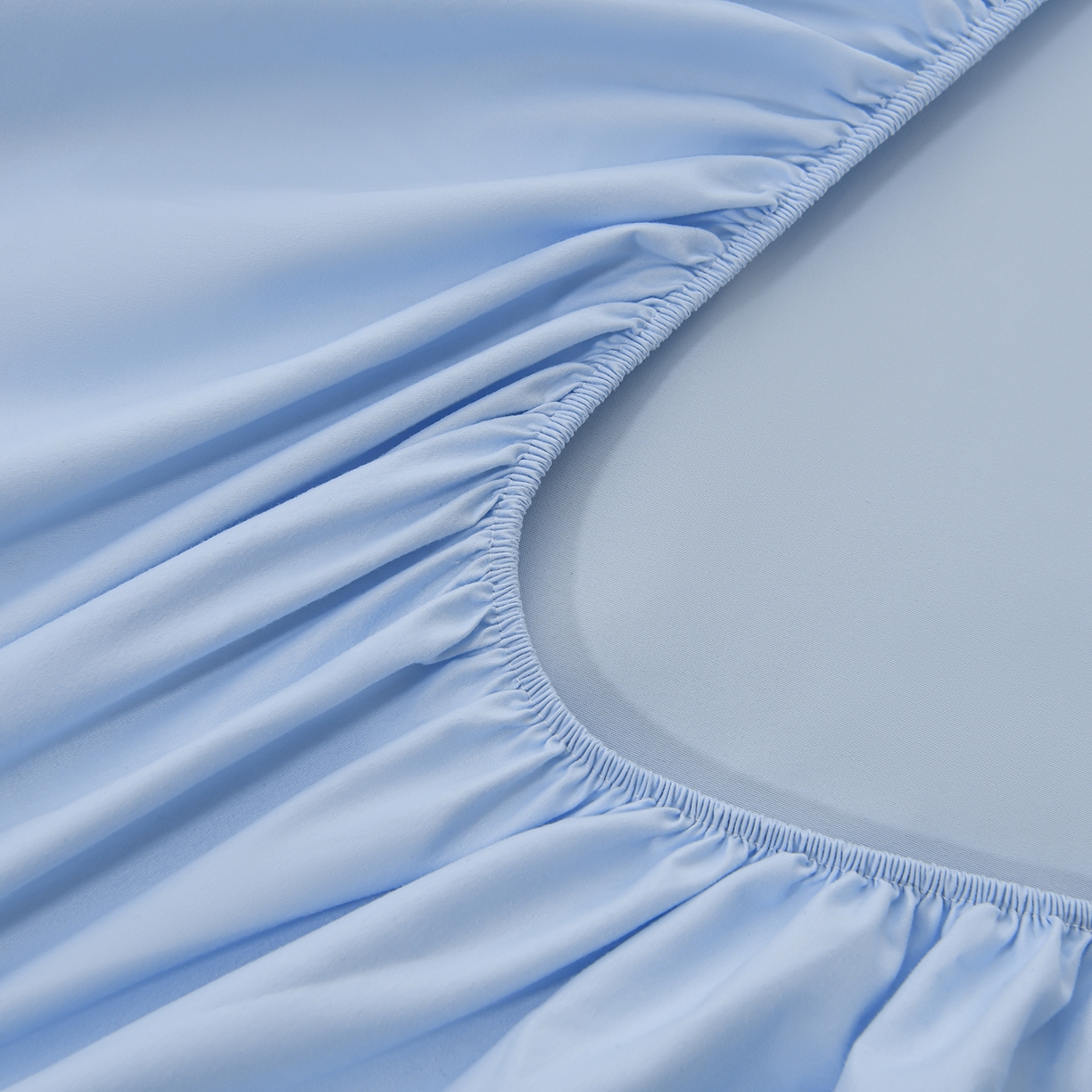 91家纺网 家纺一手货源 找家纺 预言家纺 2026新款水洗冰丝床笠款夏被四件套空调被跨境外贸床笠款 慕斯星空蓝