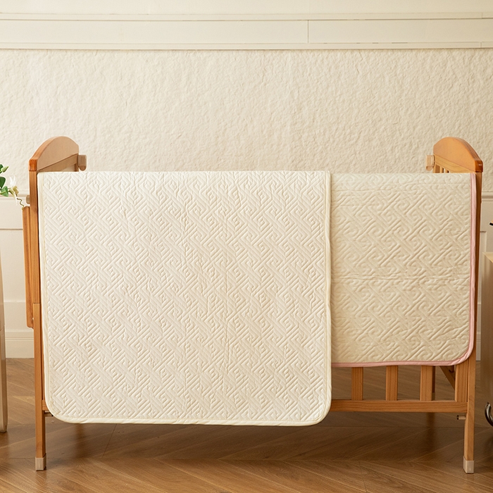 91家纺网 家纺一手货源 找家纺 （总）美达家纺 2026新款A类全棉纯色防水儿童款床垫隔尿垫姨妈垫护理垫