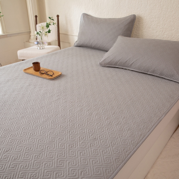 91家纺网 家纺一手货源 找家纺 （总）美达家纺 2026新款A类全棉纯色防水防滑床垫床盖