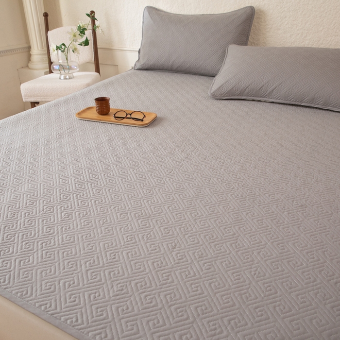 91家纺网 家纺一手货源 找家纺 （总）美达家纺 2026新款A类全棉纯色防水防滑床垫床盖