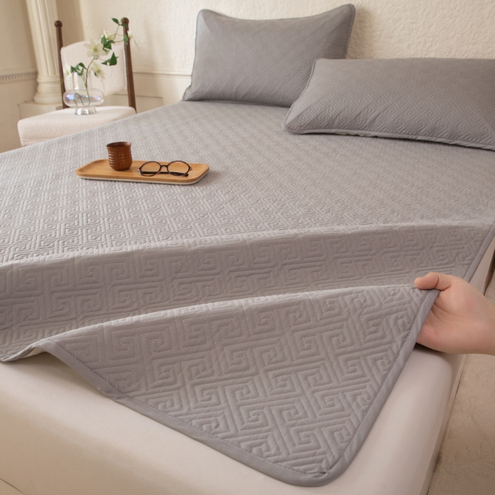 91家纺网 家纺一手货源 找家纺 （总）美达家纺 2026新款A类全棉纯色防水防滑床垫床盖