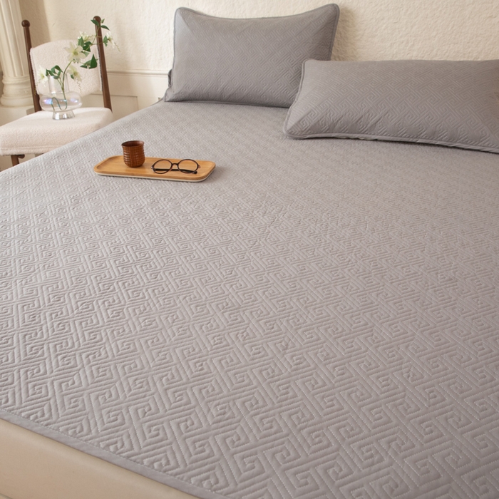 91家纺网 家纺一手货源 找家纺 （总）美达家纺 2026新款A类全棉纯色防水防滑床垫床盖