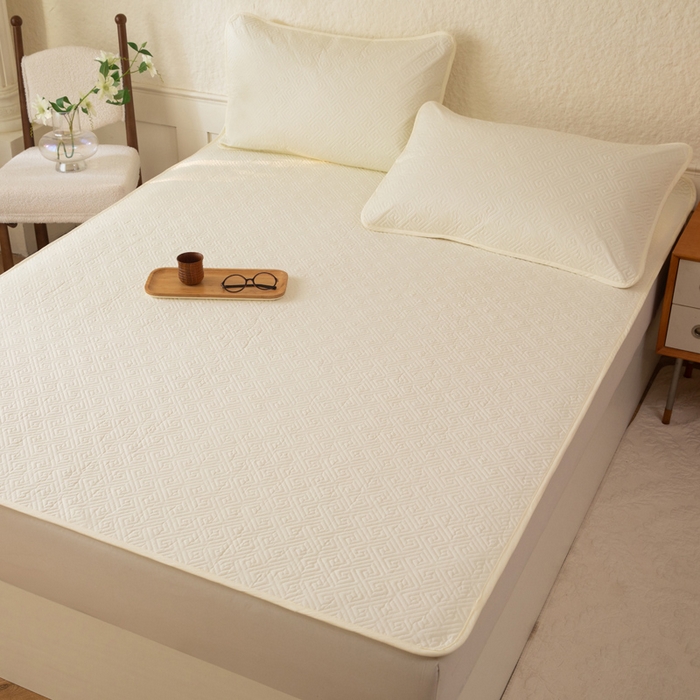 91家纺网 家纺一手货源 找家纺 美达家纺 2026新款A类全棉纯色防水防滑床垫床盖 防水-米白