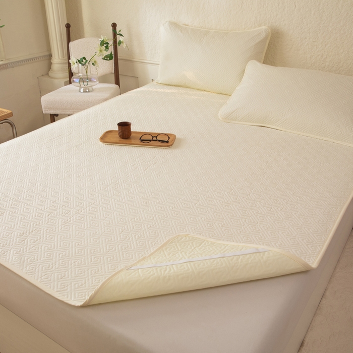 91家纺网 家纺一手货源 找家纺 美达家纺 2026新款A类全棉纯色防水防滑床垫床盖 防水-米白