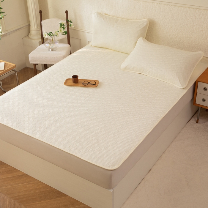 91家纺网 家纺一手货源 找家纺 美达家纺 2026新款A类全棉纯色防水防滑床垫床盖 防水-米白