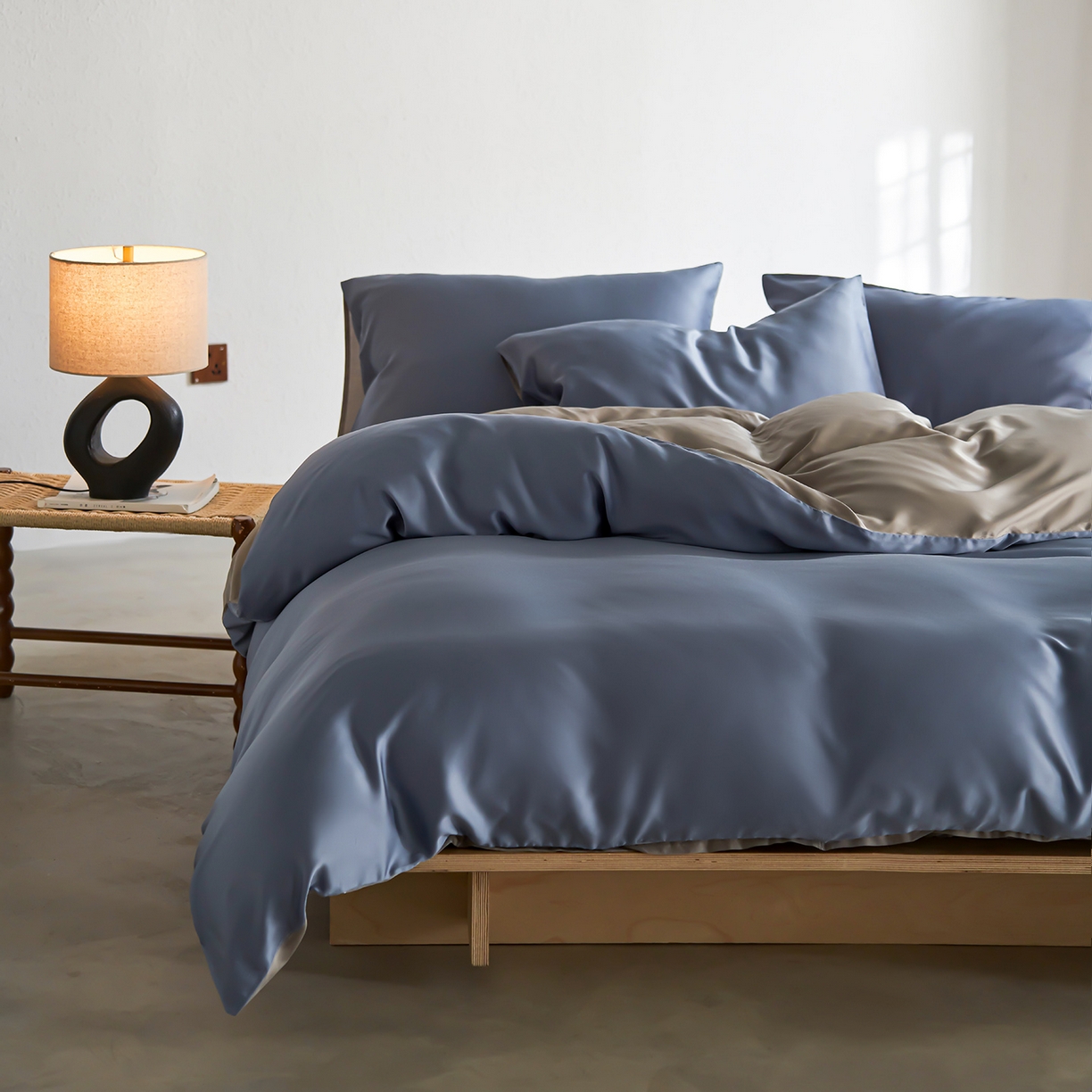 91家纺网 家纺一手货源 找家纺 轩和家居 2026新款60支奥地利兰精天丝四件套 劳伦蓝+伯爵灰