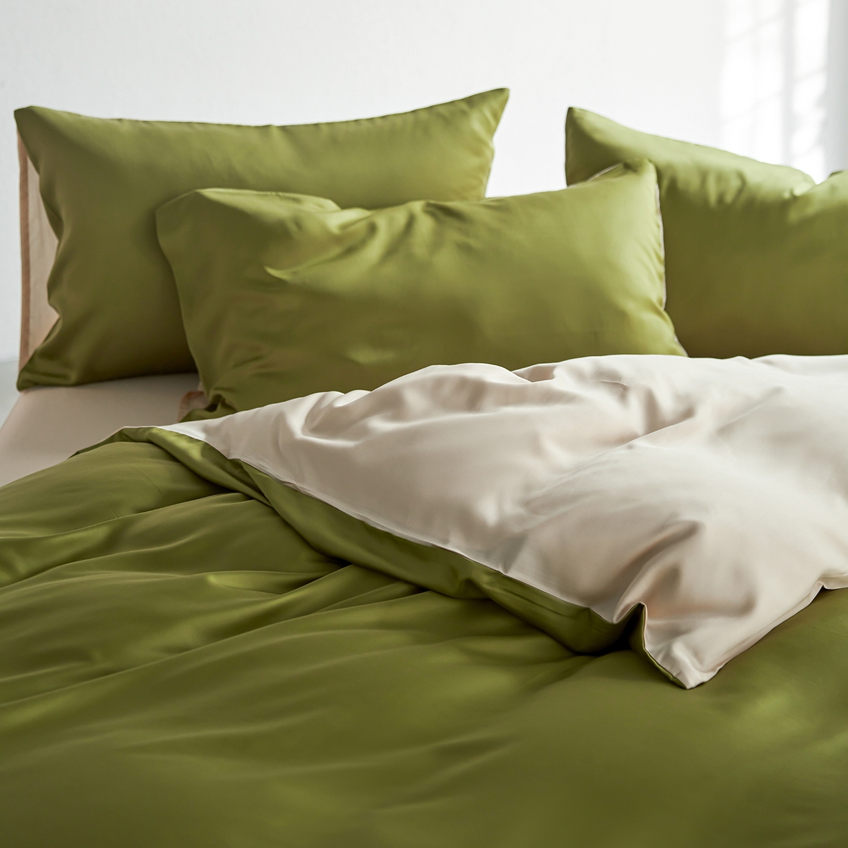 91家纺网 家纺一手货源 找家纺 轩和家居 2026新款60支奥地利兰精天丝四件套 豆蔻绿+奶酪黄