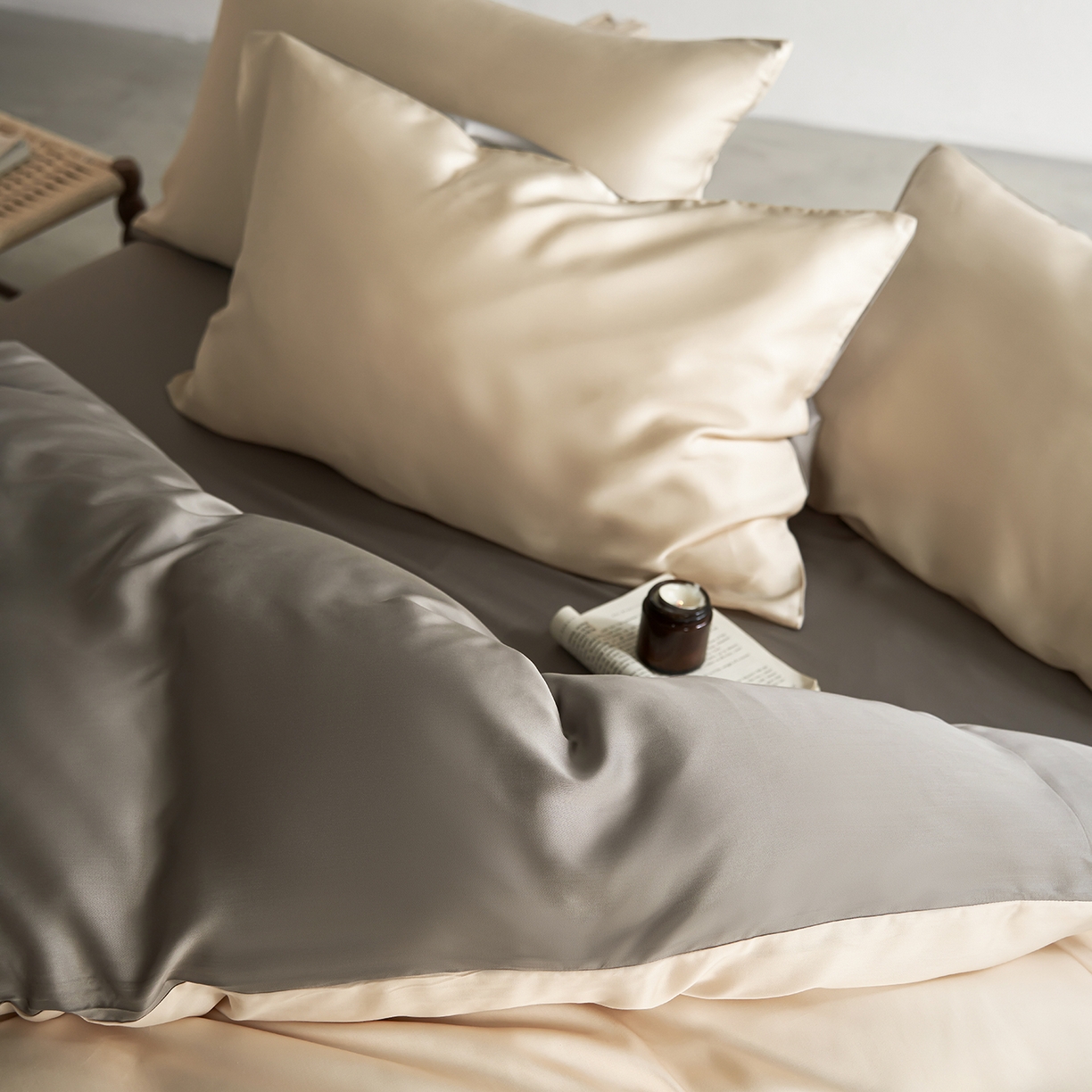 91家纺网 家纺一手货源 找家纺 轩和家居 2026新款60支奥地利兰精天丝四件套 奶酪黄+伯爵灰