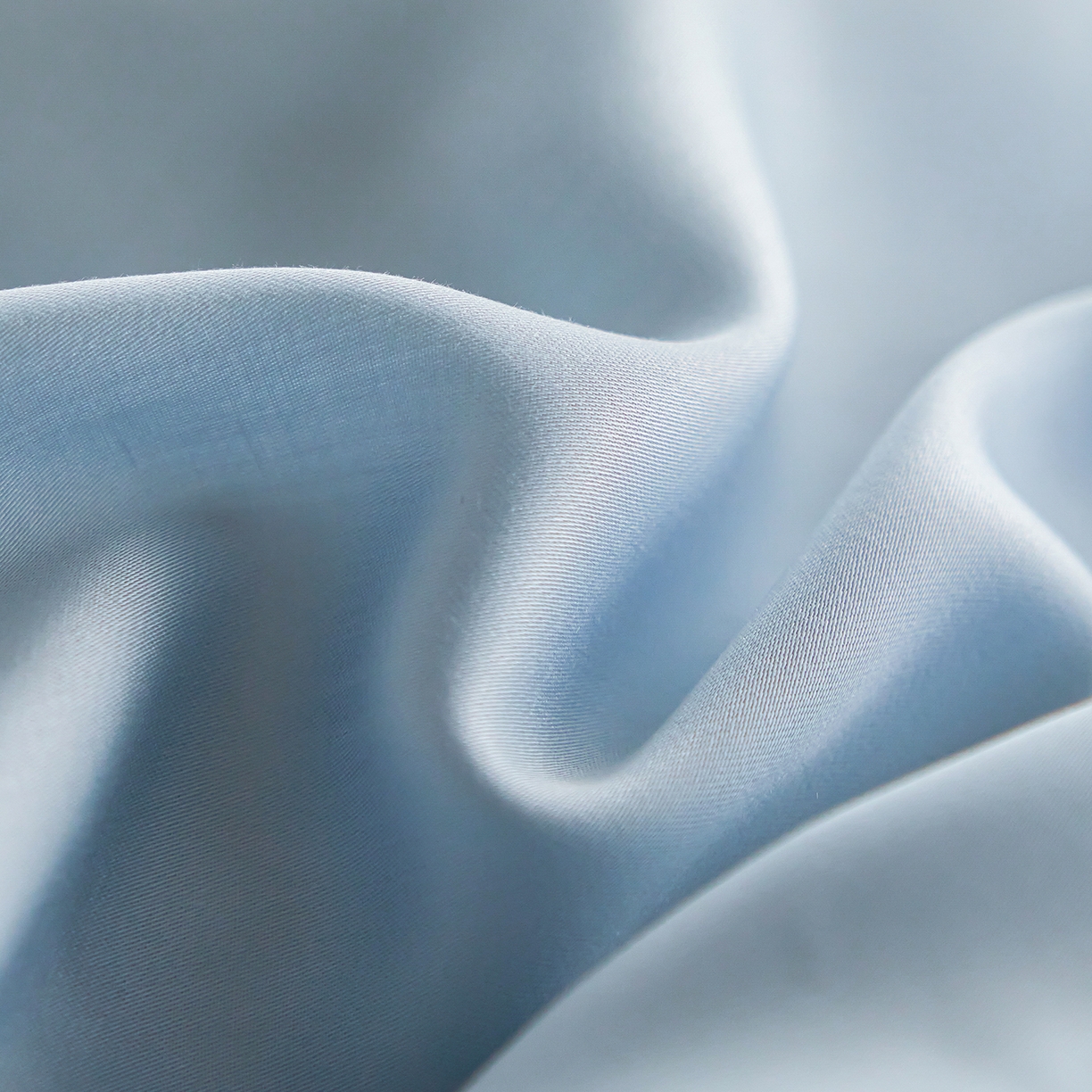 91家纺网 家纺一手货源 找家纺 轩和家居 2026新款60支奥地利兰精天丝四件套 夏日蓝