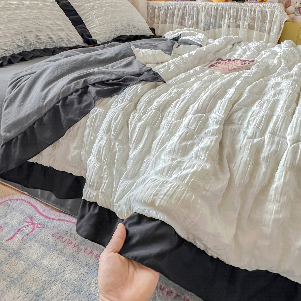 91家纺网 家纺一手货源 找家纺 优卡迪家纺馆 2026新款泡泡纱黑花边大豆夏被被子被芯下载文件包含买家秀 茉莉奶昔