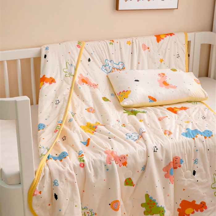 91家纺网 家纺一手货源 找家纺 鱼宝 2026春夏新款儿童针织棉夏被夏凉被空调被 波点恐龙