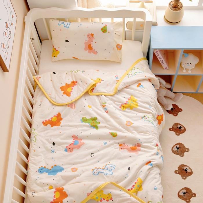 91家纺网 家纺一手货源 找家纺 鱼宝 2026春夏新款儿童针织棉夏被夏凉被空调被 波点恐龙