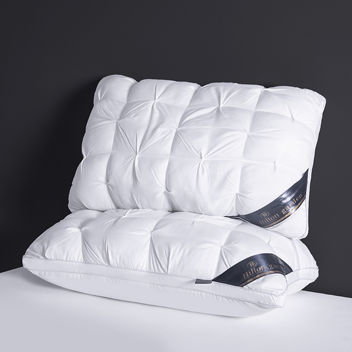 91家纺网 家纺一手货源 找家纺 锦鲤枕芯 2026新款希尔顿五星级酒店枕头枕芯学生扭花枕枕头枕芯 白