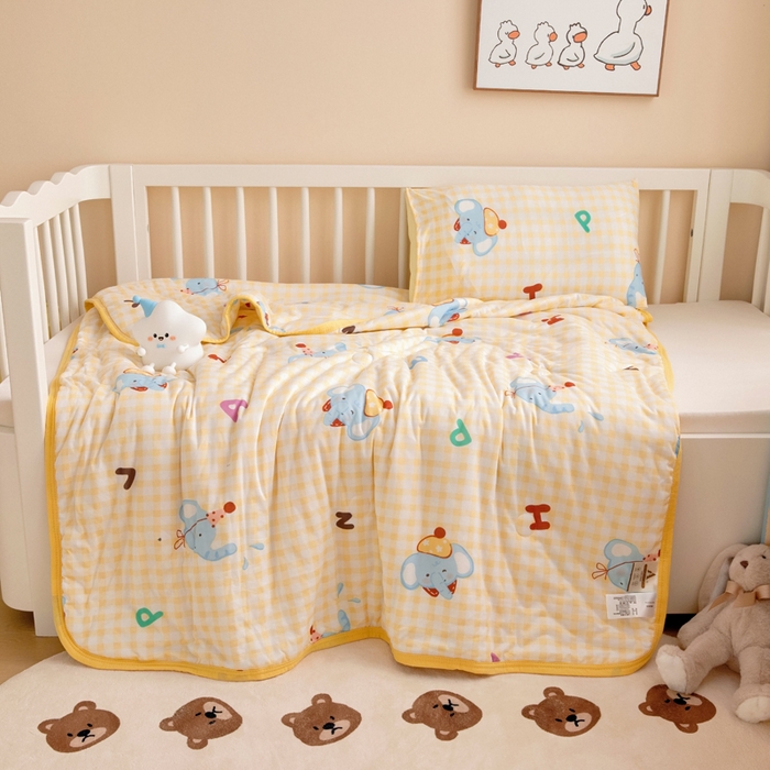 91家纺网 家纺一手货源 找家纺 鱼宝 2026春夏新款儿童针织棉夏被夏凉被空调被 格子小象