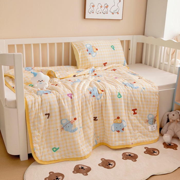 91家纺网 家纺一手货源 找家纺 鱼宝 2026春夏新款儿童针织棉夏被夏凉被空调被 格子小象