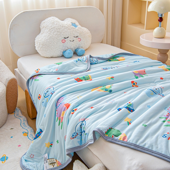91家纺网 家纺一手货源 找家纺 鱼宝 2026春夏新款儿童针织棉夏被夏凉被空调被 快乐恐龙