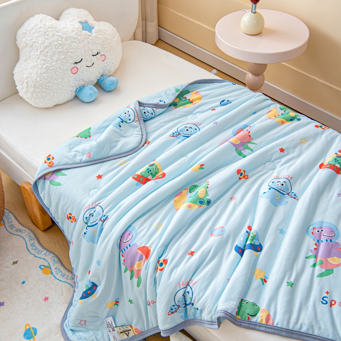 91家纺网 家纺一手货源 找家纺 鱼宝 2026春夏新款儿童针织棉夏被夏凉被空调被 快乐恐龙