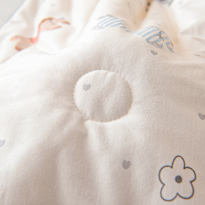 91家纺网 家纺一手货源 找家纺 鱼宝 2026春夏新款儿童针织棉夏被夏凉被空调被 小飞马