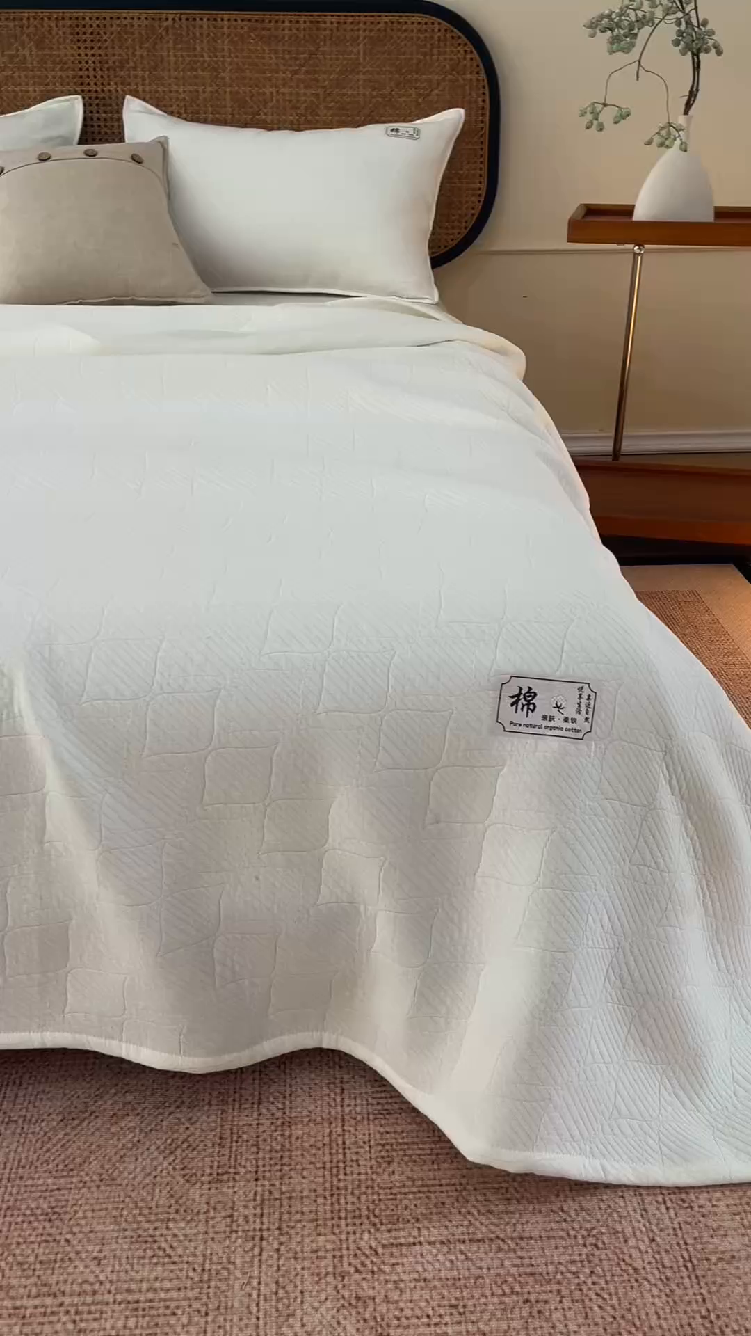 91家纺网 家纺一手货源 找家纺 悦然毛巾被 2026新款素色提花全棉三层纱盖毯毛巾被A类休闲毯 云织棉白