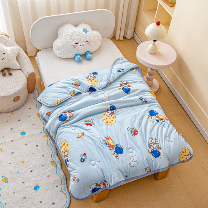 91家纺网 家纺一手货源 找家纺 鱼宝 2026春夏新款儿童针织棉夏被夏凉被空调被 星星宝宝