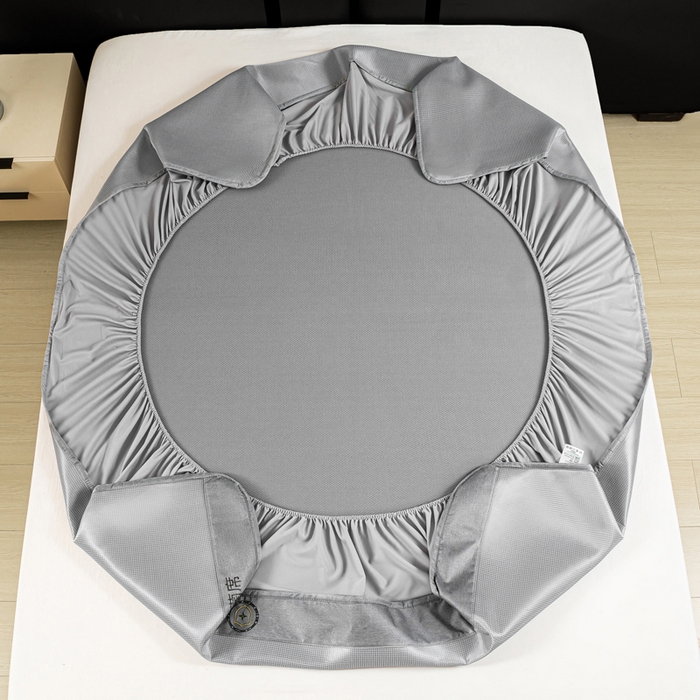 91家纺网 家纺一手货源 找家纺 乐窝家纺仓储 2026新款A类抗菌碳光冰丝席冰藤席床笠款加厚三明治复合凉席三件套学生宿舍两件套 银灰-床笠款