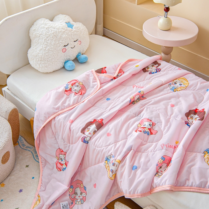 91家纺网 家纺一手货源 找家纺 鱼宝 2026春夏新款数码印花儿童凉感丝夏被夏凉被空调被 公主梦