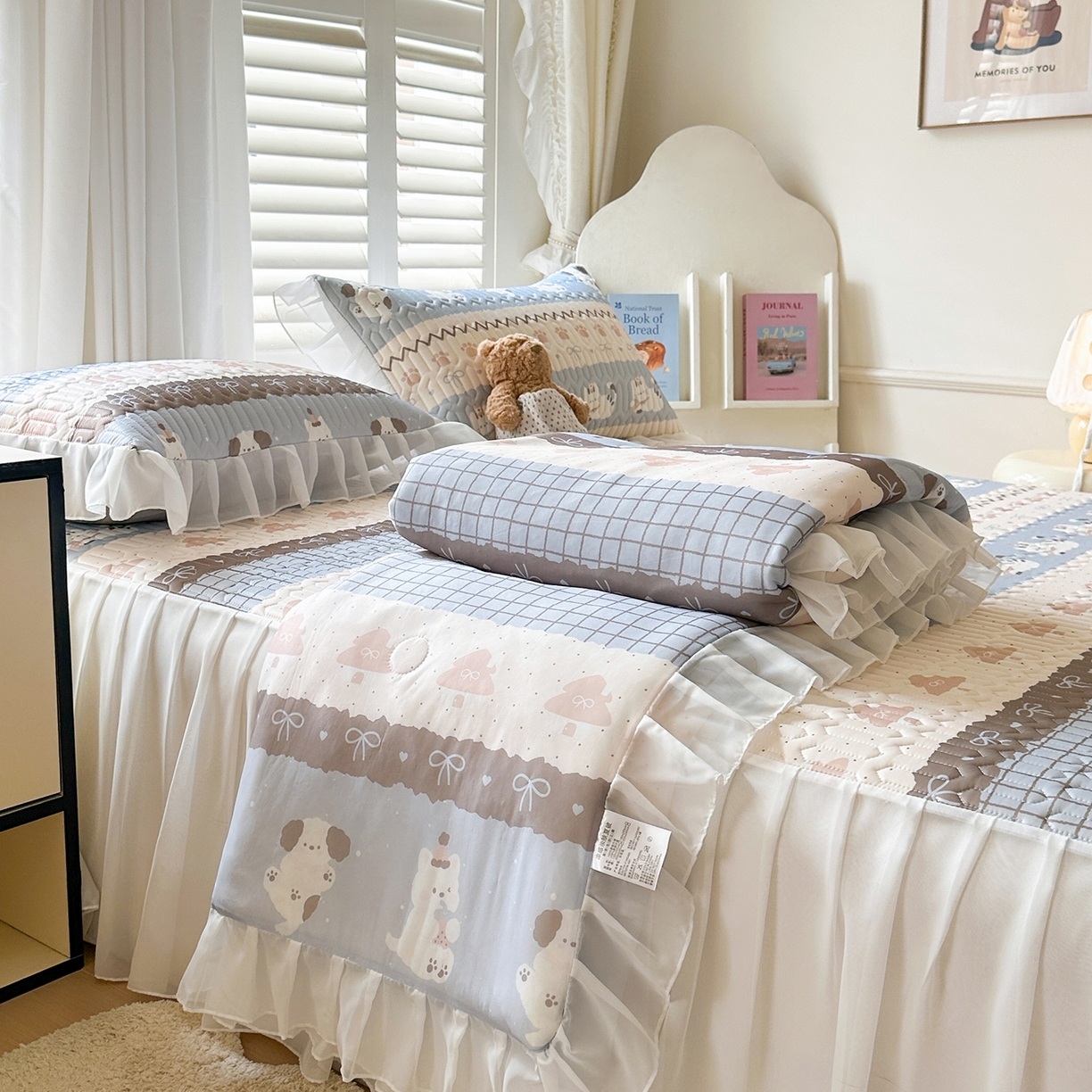 慕澄2026新款小版印花床裙款乳胶凉席凉感丝夏被四件套 浅蓝条纹