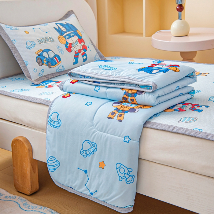 91家纺网 家纺一手货源 找家纺 鱼宝 2026春夏新款数码印花儿童凉感丝夏被夏凉被空调被 机器人