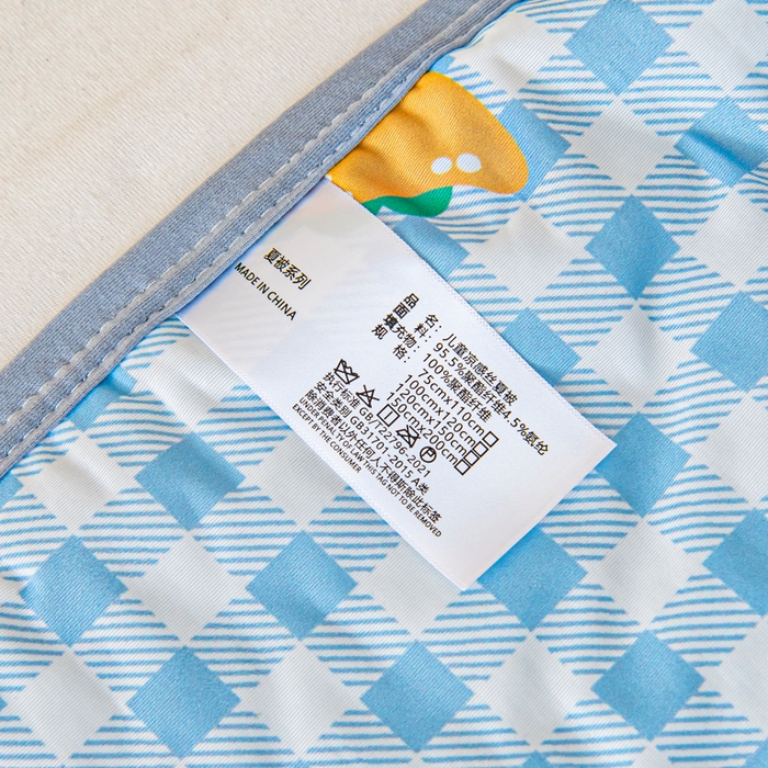 91家纺网 家纺一手货源 找家纺 鱼宝 2026春夏新款数码印花儿童凉感丝夏被夏凉被空调被 恐龙车队