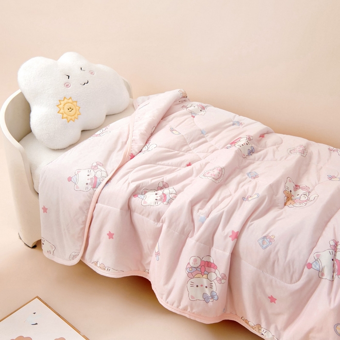 91家纺网 家纺一手货源 找家纺 鱼宝 2026春夏新款数码印花儿童凉感丝夏被夏凉被空调被 乐乐猫