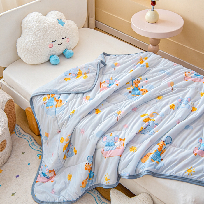 91家纺网 家纺一手货源 找家纺 鱼宝 2026春夏新款数码印花儿童凉感丝夏被夏凉被空调被 萌鹿小象