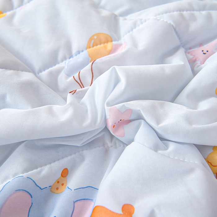 91家纺网 家纺一手货源 找家纺 鱼宝 2026春夏新款数码印花儿童凉感丝夏被夏凉被空调被 萌鹿小象