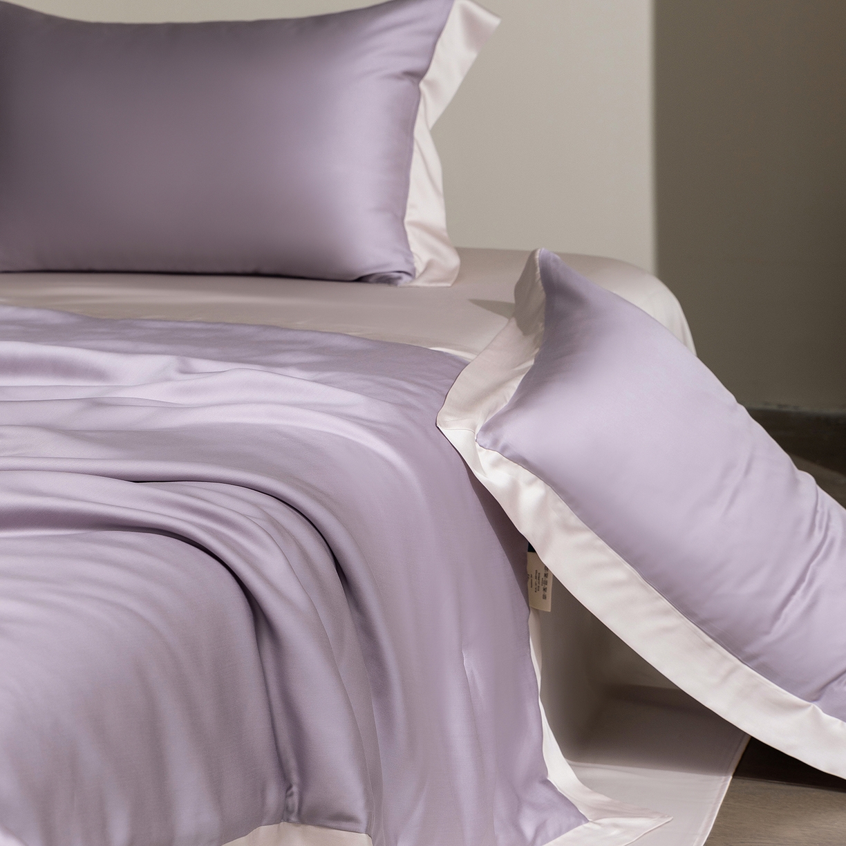 91家纺网 家纺一手货源 找家纺 佳汐蓝家纺 2026新款进口奥地利兰精天丝丝颜悦色-夏被四件套 丁香紫