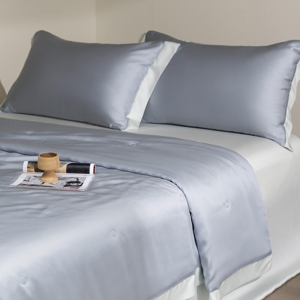 91家纺网 家纺一手货源 找家纺 佳汐蓝家纺 2026新款进口奥地利兰精天丝丝颜悦色-夏被四件套 灵境兰