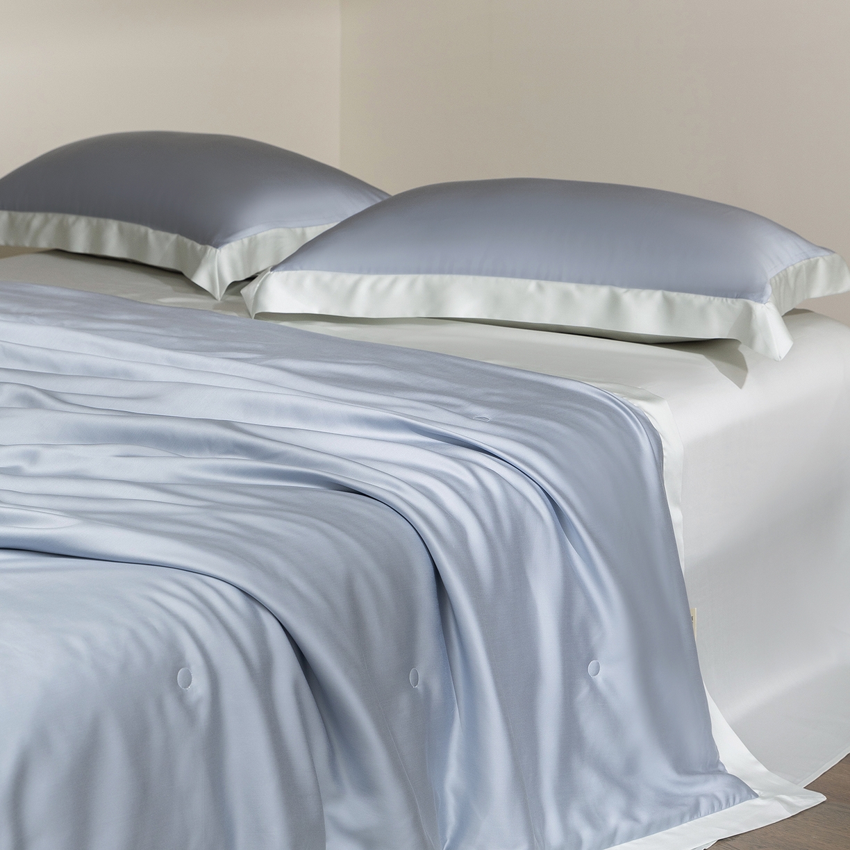 91家纺网 家纺一手货源 找家纺 佳汐蓝家纺 2026新款进口奥地利兰精天丝丝颜悦色-夏被四件套 灵境兰