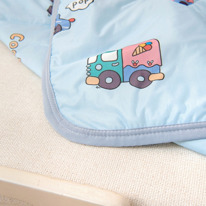 91家纺网 家纺一手货源 找家纺 鱼宝 2026春夏新款数码印花儿童凉感丝夏被夏凉被空调被 云朵巴士蓝