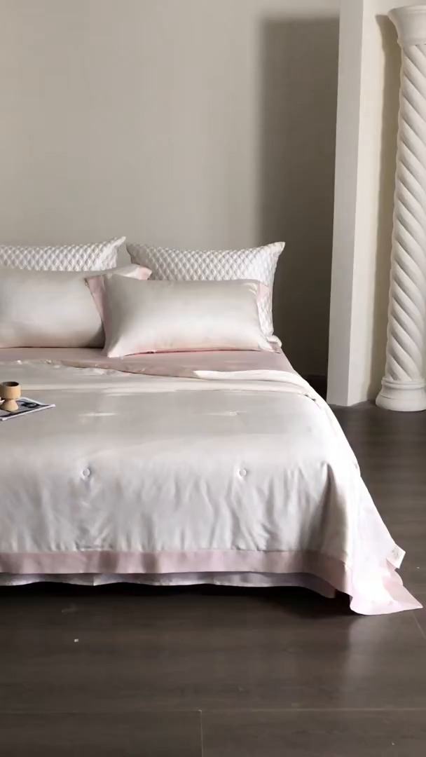 91家纺网 家纺一手货源 找家纺 佳汐蓝家纺 2026新款进口奥地利兰精天丝丝颜悦色-夏被四件套 杏云粉