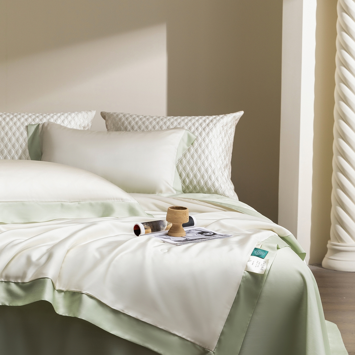 91家纺网 家纺一手货源 找家纺 佳汐蓝家纺 2026新款进口奥地利兰精天丝丝颜悦色-夏被四件套 杏云绿