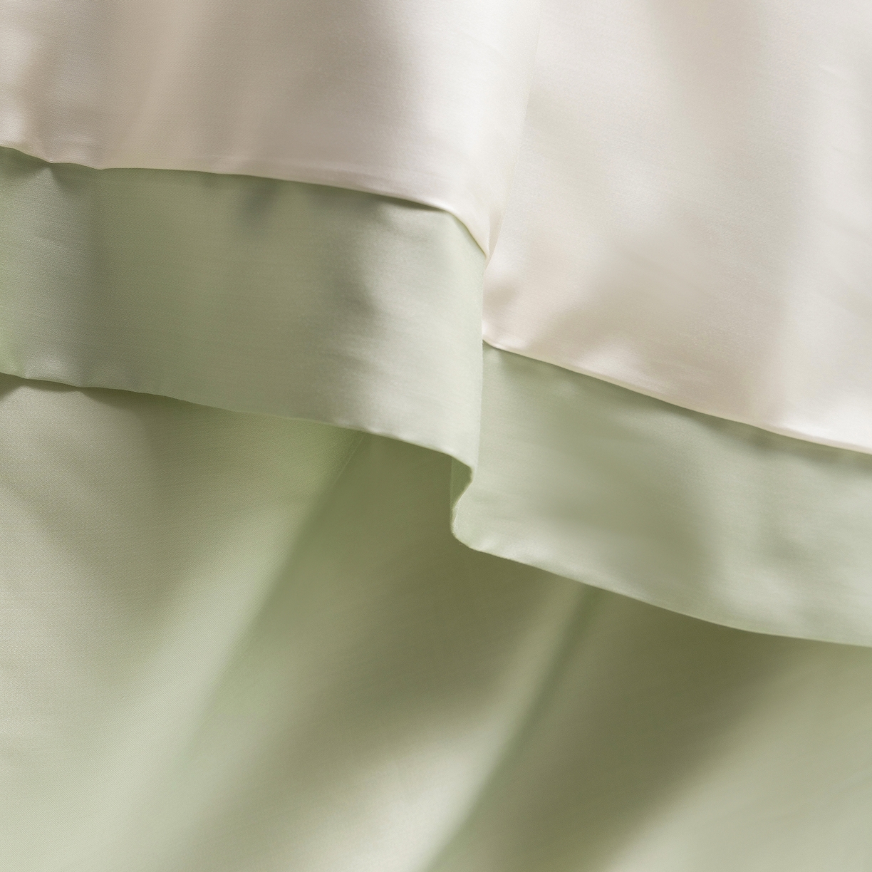 91家纺网 家纺一手货源 找家纺 佳汐蓝家纺 2026新款进口奥地利兰精天丝丝颜悦色-夏被四件套 杏云绿