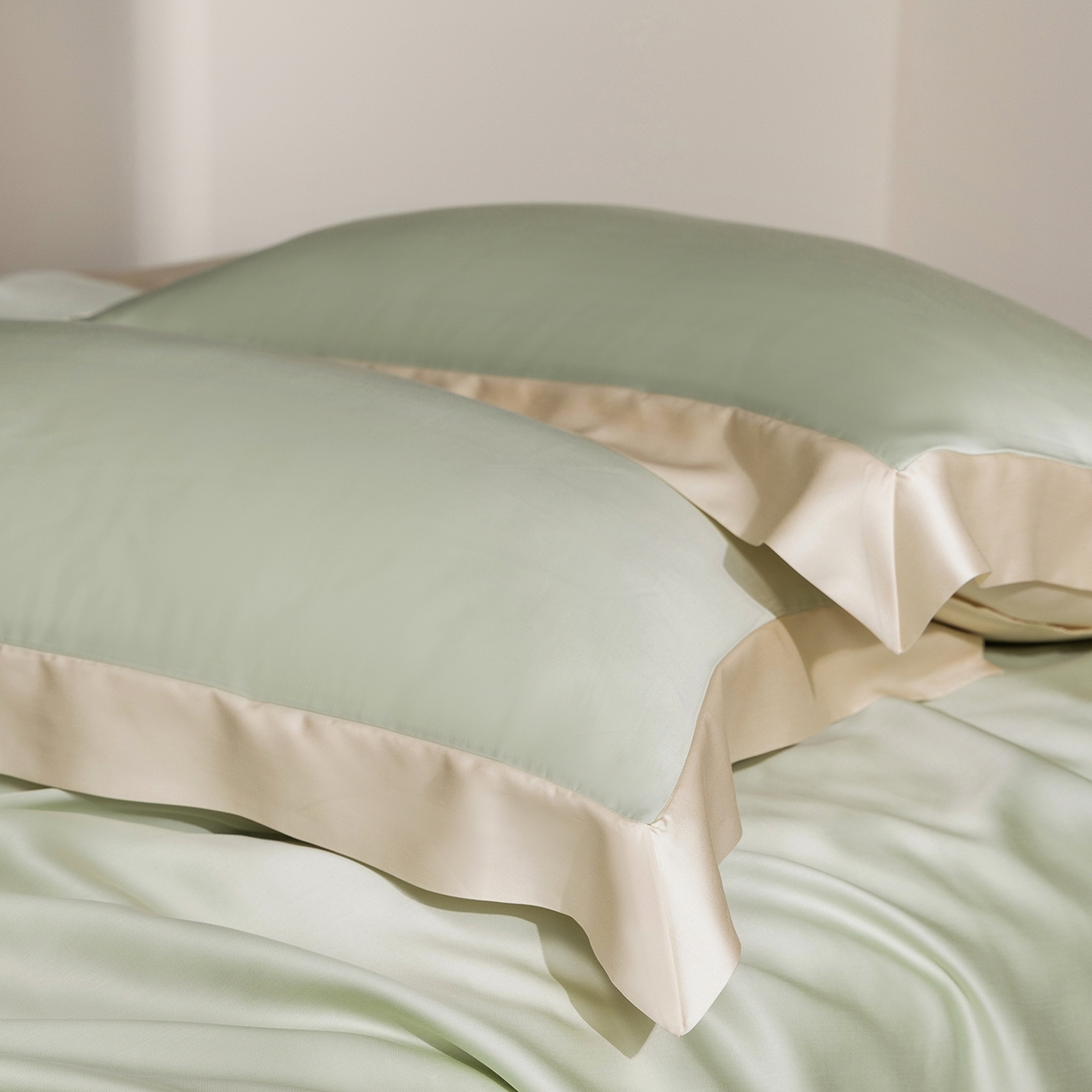 91家纺网 家纺一手货源 找家纺 佳汐蓝家纺 2026新款进口奥地利兰精天丝丝颜悦色-夏被四件套 云水绿