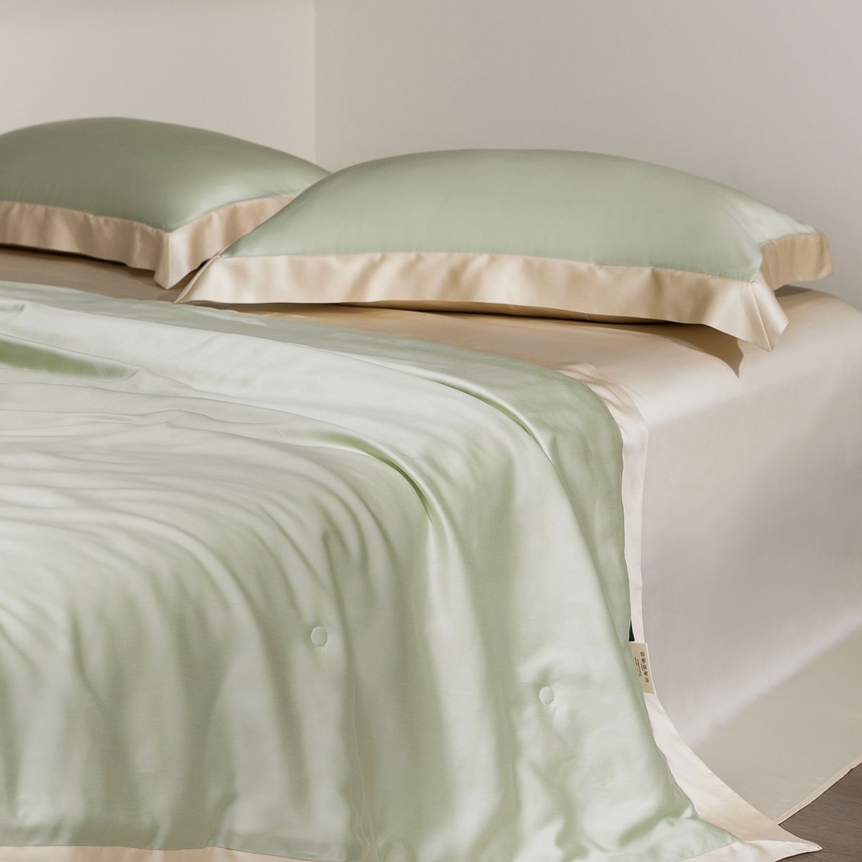 91家纺网 家纺一手货源 找家纺 佳汐蓝家纺 2026新款进口奥地利兰精天丝丝颜悦色-夏被四件套 云水绿